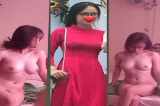 Poster of Cô giáo tập sự thân hình hấp dẫn lại rất dâm